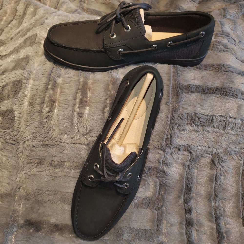 Sperry Koifish, black leather boat shoes